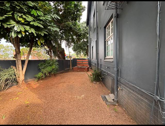 250M² BUSINESS TO LET IN MORNINGSIDE